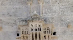 Osmanlı Mimarisindeki Zarafet: Kuş Evleri ve Merhamet Anlayışı  